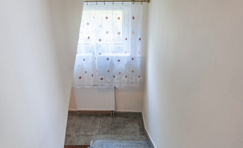 Dom na Sprzedaż, 180m2, Oczko - 22