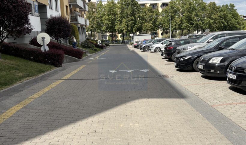 Lokal komercyjny na Sprzedaż, 13.46m2, Częstochowa-Parkitka - 1