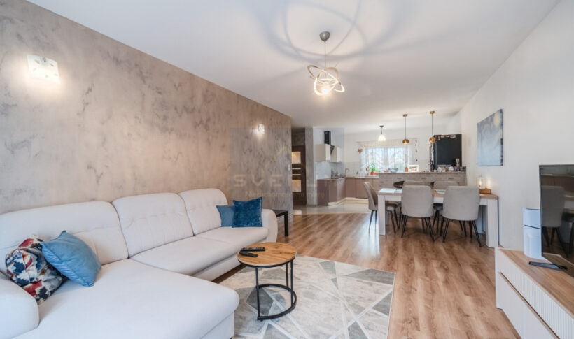 Dom na Sprzedaż, 110.00m2, Widzów - 7