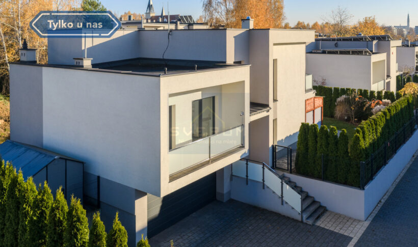 Dom na Sprzedaż, 211.62m2, Częstochowa-Parkitka - 24