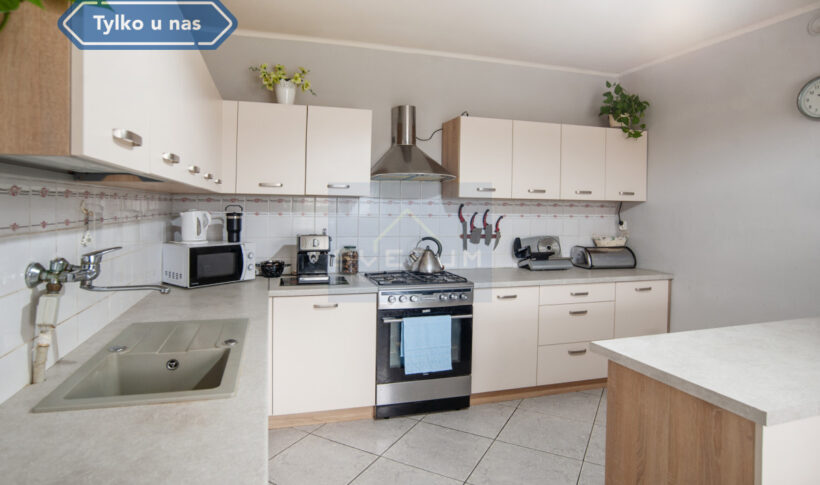 Dom na Sprzedaż, 100.00m2, Częstochowa-Stradom - 0