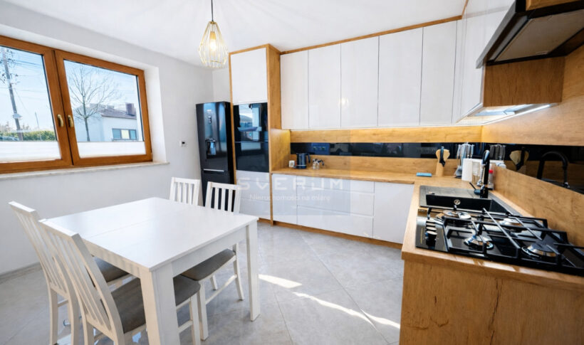 Dom na Sprzedaż, 190.00m2, Myszków - 8