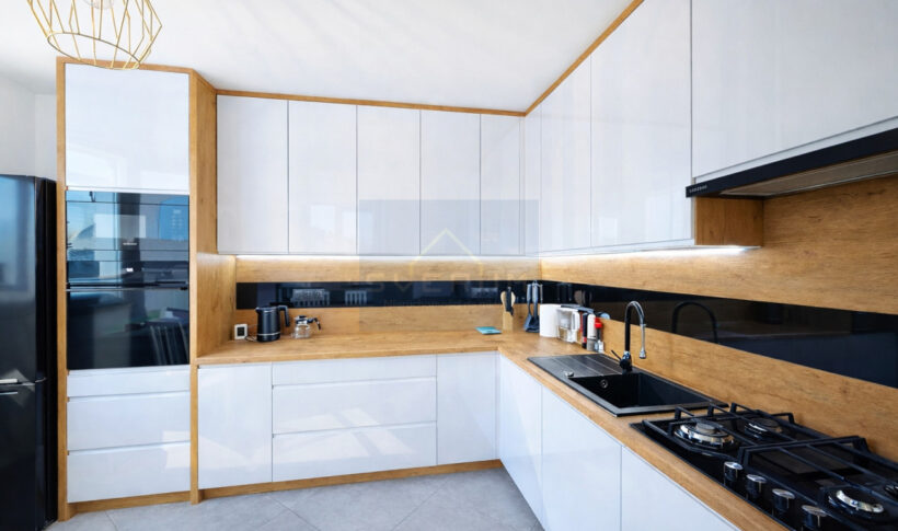 Dom na Sprzedaż, 190.00m2, Myszków - 0