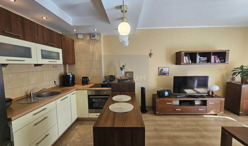 Mieszkanie na Sprzedaż, 38.02m2, Częstochowa-Trzech Wieszczów - 1