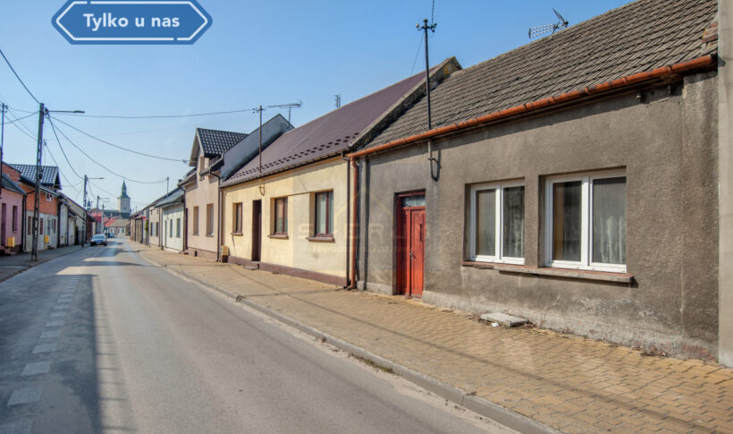 Dom na Sprzedaż, 67.00m2, Żarki - 1