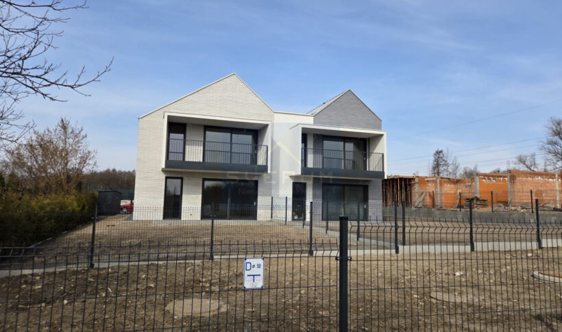 Mieszkanie na Sprzedaż, 72.57m2, Częstochowa-Lisiniec - 1