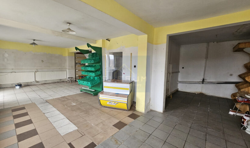 Dom na Sprzedaż, 294.00m2, Lgota Górna - 9