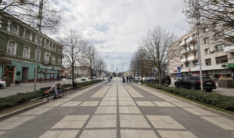 Mieszkanie na Sprzedaż, 100.00m2, Częstochowa-Stare Miasto - 9