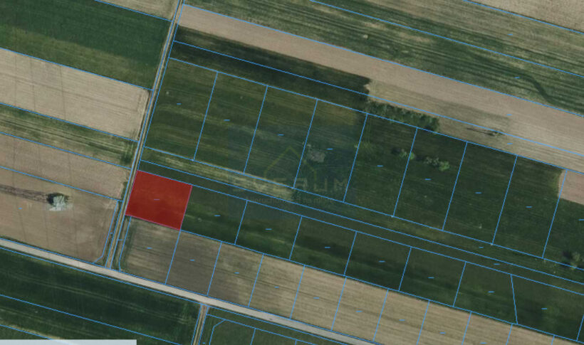 Działka na Sprzedaż, 888.00m2, Zawada - 2