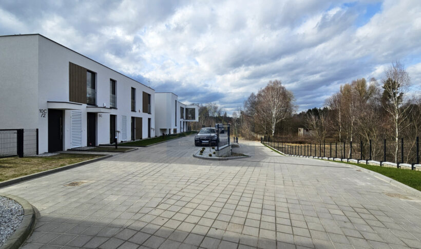 Mieszkanie na Sprzedaż, 69.53m2, Częstochowa-Parkitka - 1