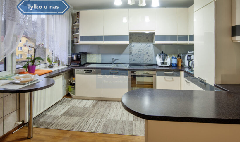 Dom na Sprzedaż, 300.00m2, Żarki - 5