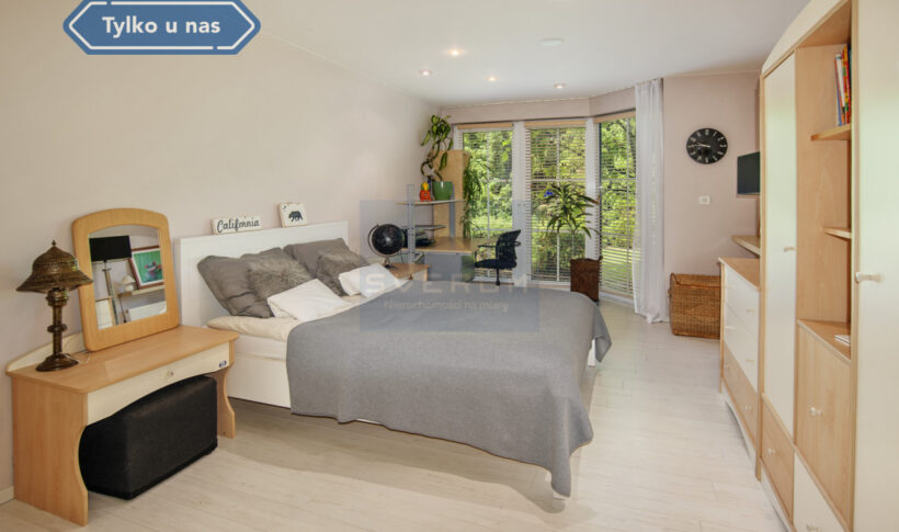 Dom na Sprzedaż, 449.80m2, Poczesna - 18