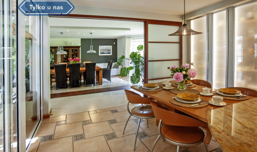 Dom na Sprzedaż, 449.80m2, Poczesna - 3