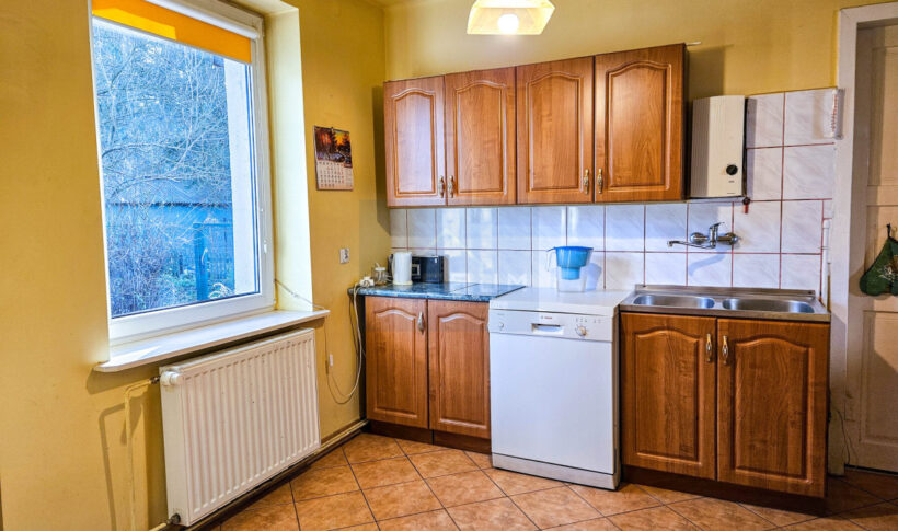 Dom na Sprzedaż, 140.00m2, Żarki - 9