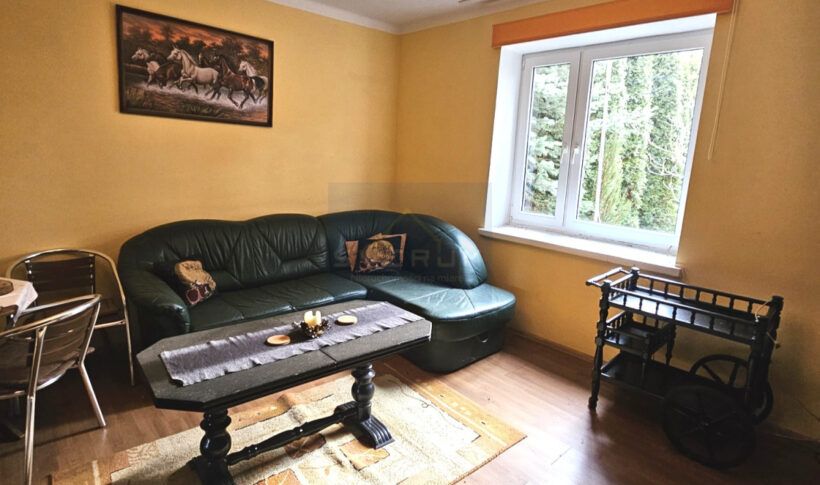 Dom na Sprzedaż, 100.00m2, Kłomnice - 10