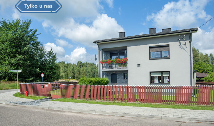 Dom na Sprzedaż, 219.00m2, Dąbrowa Zielona - 13