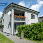 Dom na Sprzedaż, 219.00m2, Dąbrowa Zielona - 0