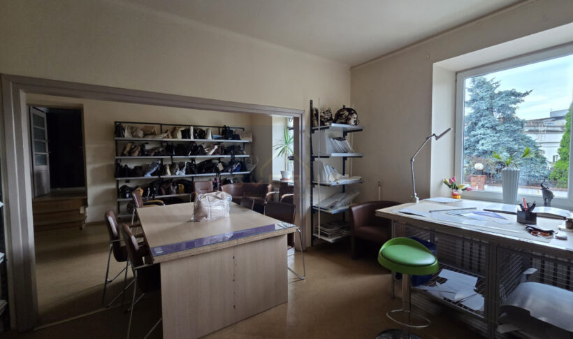 Lokal komercyjny na Sprzedaż, 698.50m2, Częstochowa-Tysiąclecie - 1