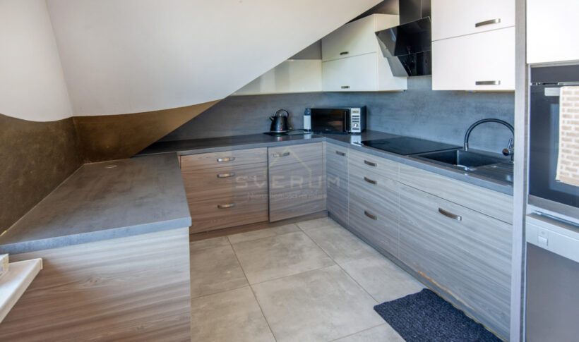 Dom na Sprzedaż, 200.00m2, Kamienica Polska - 36