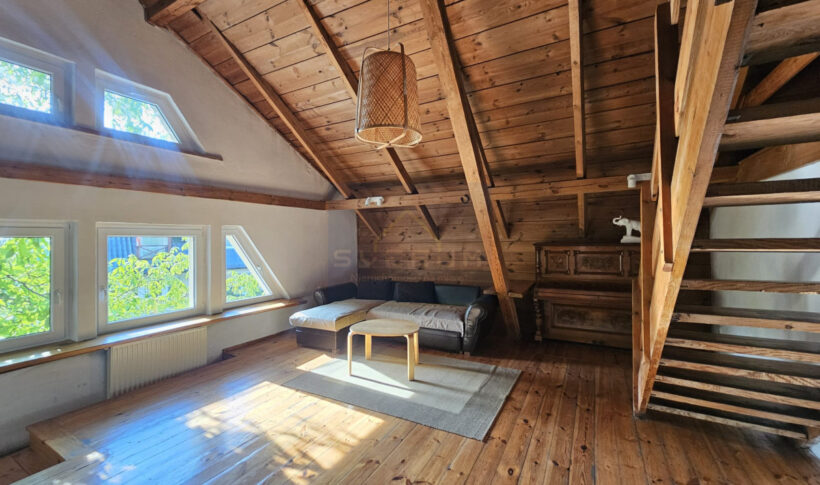 Dom na Wynajem, 200.00m2, Częstochowa-Podjasnogórska - 1