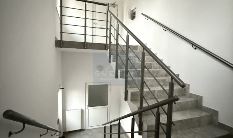 Lokal komercyjny na Wynajem, 360.00m2, Mykanów - 1