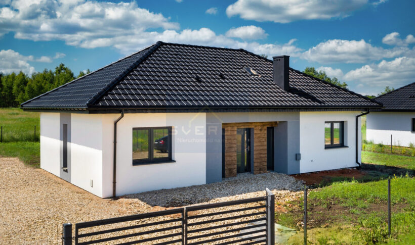 Dom na Sprzedaż, 102.66m2, Łysiec - 0