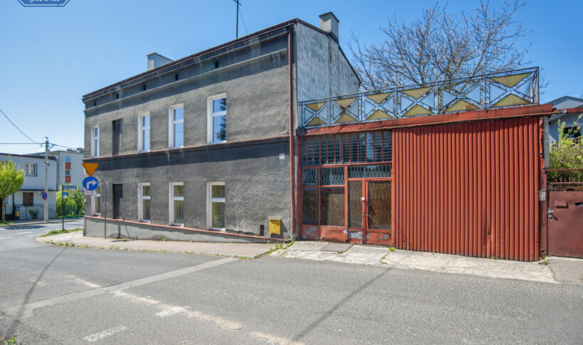 Dom na Sprzedaż, 220.00m2, Częstochowa-Podjasnogórska - 1