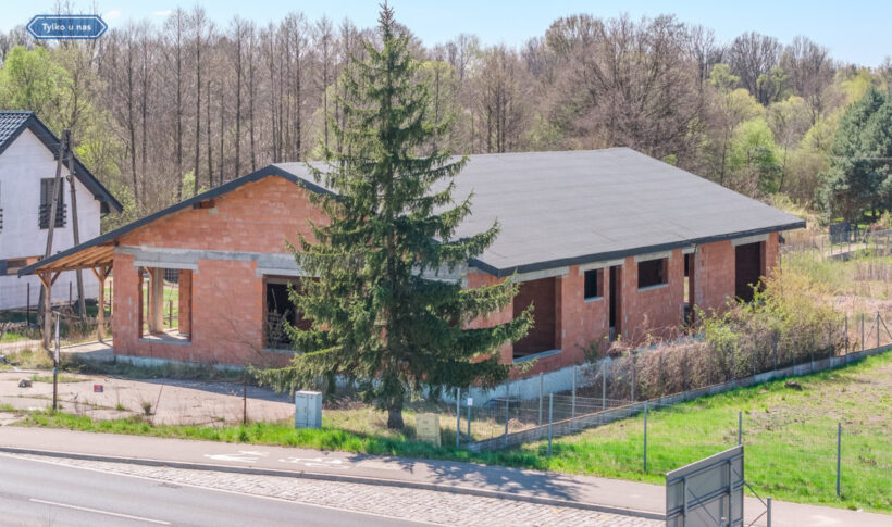 Lokal komercyjny na Sprzedaż, 394.00m2, Poczesna - 3