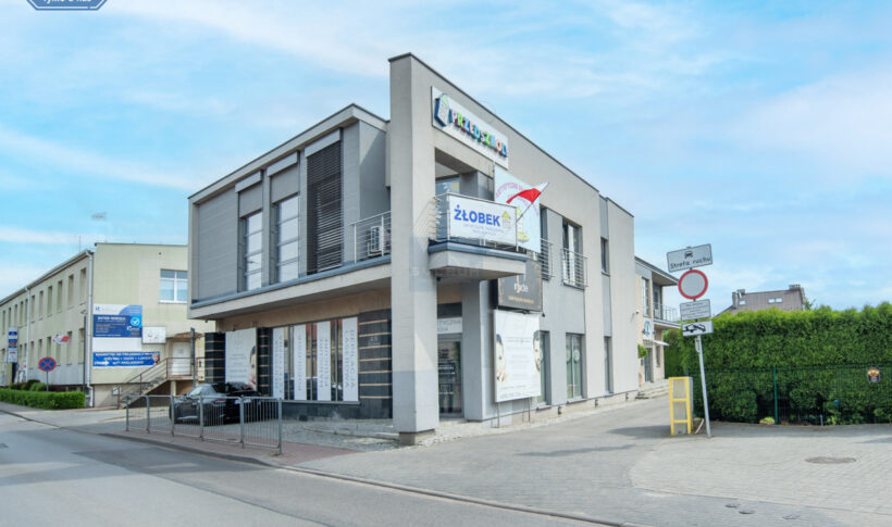 Lokal komercyjny na Wynajem, 111.00m2, Częstochowa-Parkitka - 0