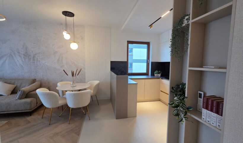Mieszkanie na Sprzedaż, 62.40m2, Częstochowa-Parkitka - 2