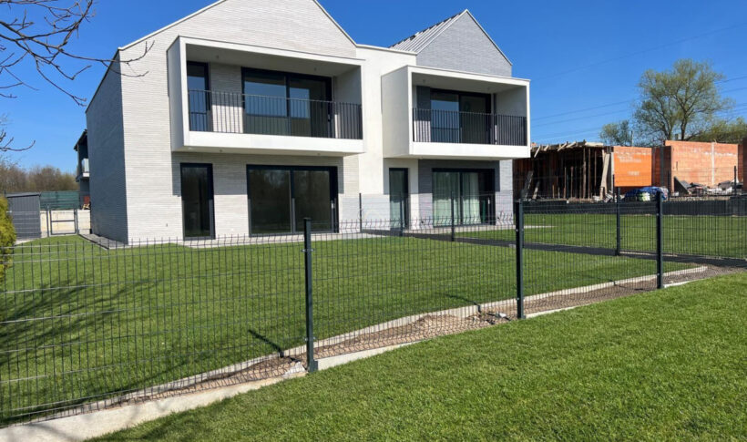 Mieszkanie na Sprzedaż, 72.57m2, Częstochowa-Lisiniec - 0