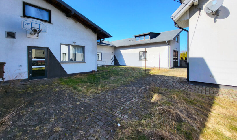 Dom na Sprzedaż, 160.00m2, Konopiska - 1