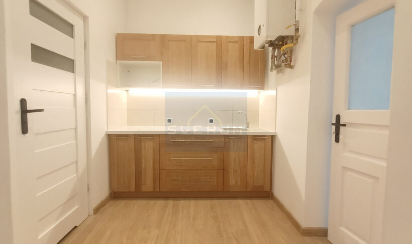 Lokal komercyjny na Wynajem, 88.58m2, Częstochowa-Centrum - 1