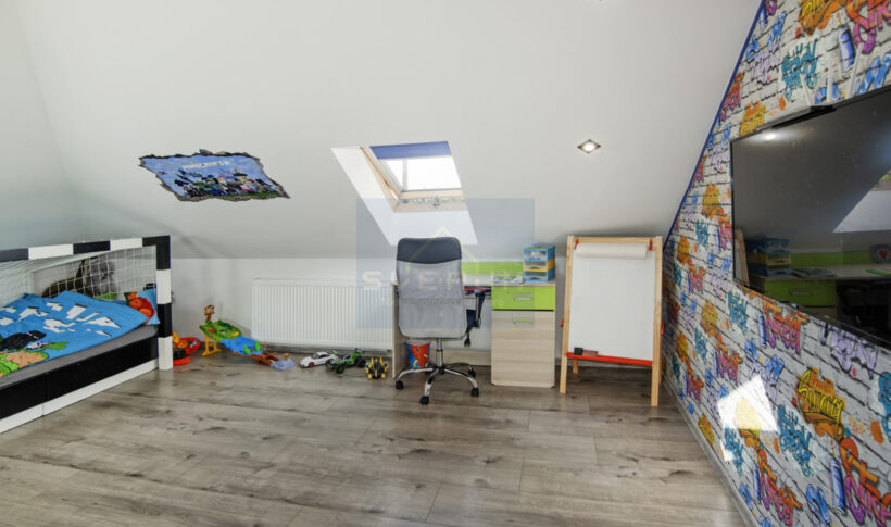 Dom na Sprzedaż, 310.00m2, Żarki - 34