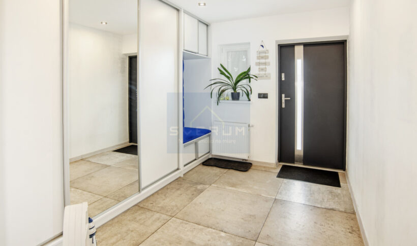 Dom na Sprzedaż, 310.00m2, Żarki - 42