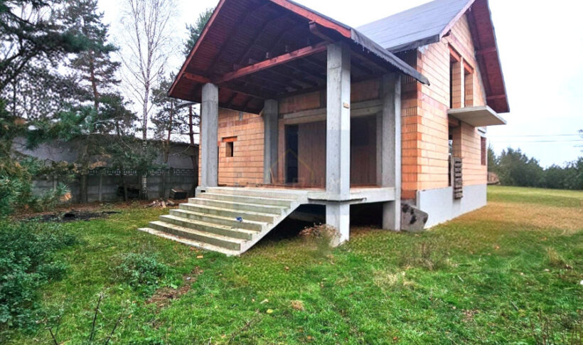 Dom na Sprzedaż, 189.40m2, Mykanów - 1