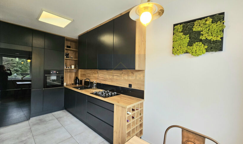 Mieszkanie na Wynajem, 50.00m2, Częstochowa-Parkitka - 0