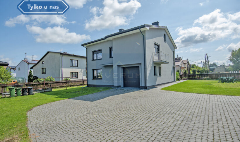 Dom na Sprzedaż, 219.00m2, Dąbrowa Zielona - 14