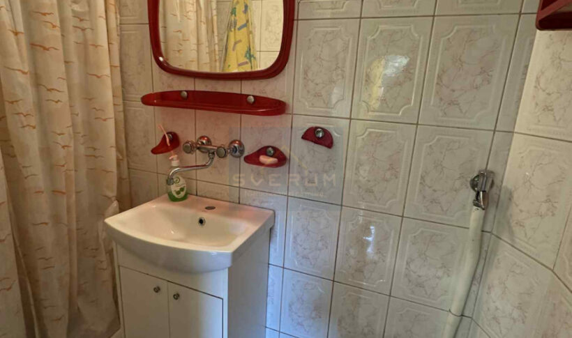 Dom na Sprzedaż, 35.00m2, Wyrazów - 8