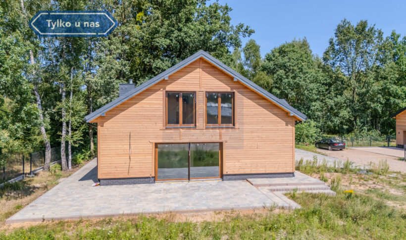Dom na Sprzedaż, 261.00m2, Kolonia Poczesna - 11