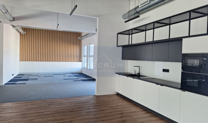 Lokal komercyjny na Wynajem, 664.40m2, Częstochowa-Parkitka - 0