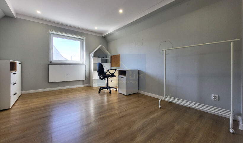 Dom na Sprzedaż, 80.00m2, Zębowice - 8