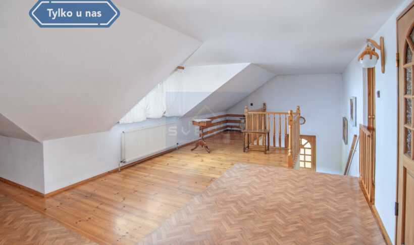 Dom na Sprzedaż, 270.00m2, Sobuczyna - 19