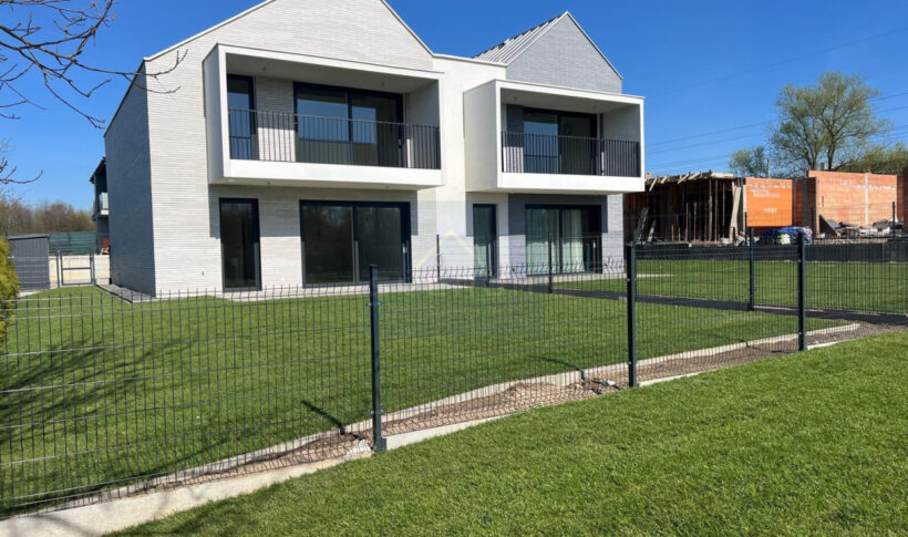 Mieszkanie na Sprzedaż, 73.62m2, Częstochowa-Lisiniec - 0
