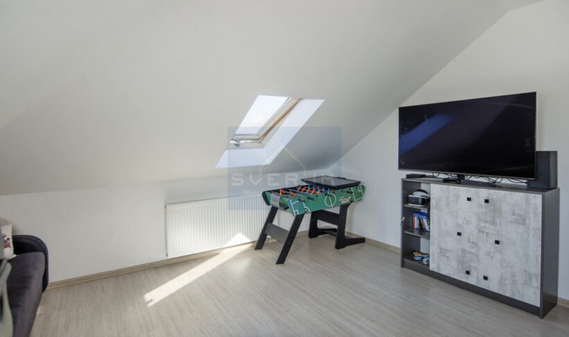 Dom na Sprzedaż, 310.00m2, Żarki - 16