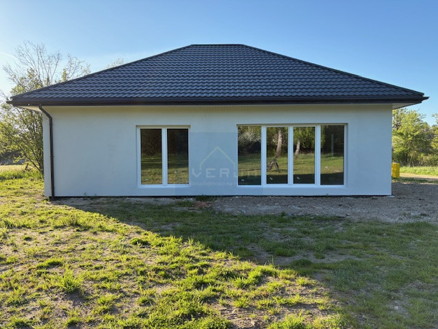 Dom na Sprzedaż, 100.00m2, Kamienica Polska - 11