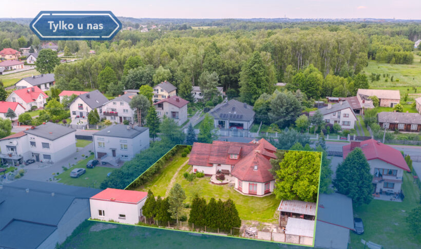 Dom na Sprzedaż, 270.00m2, Sobuczyna - 0