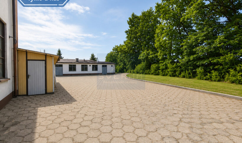 Hala na Sprzedaż, 8200.00m2, Lipicze - 28