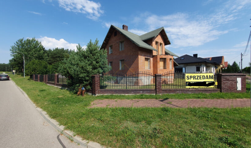 Dom na Sprzedaż, 121.00m2, Kamieńsk - 3