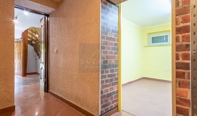 Dom na Wynajem, 250.00m2, Częstochowa-Tysiąclecie - 23